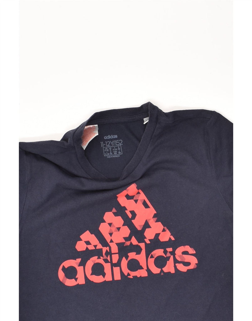 ADIDAS Boys Graphic T-Shirt Top 11-12 Years Navy Blue Cotton | Vintage Adidas | Thrift | Second-Hand Adidas | Used Clothing | Messina Hembry 