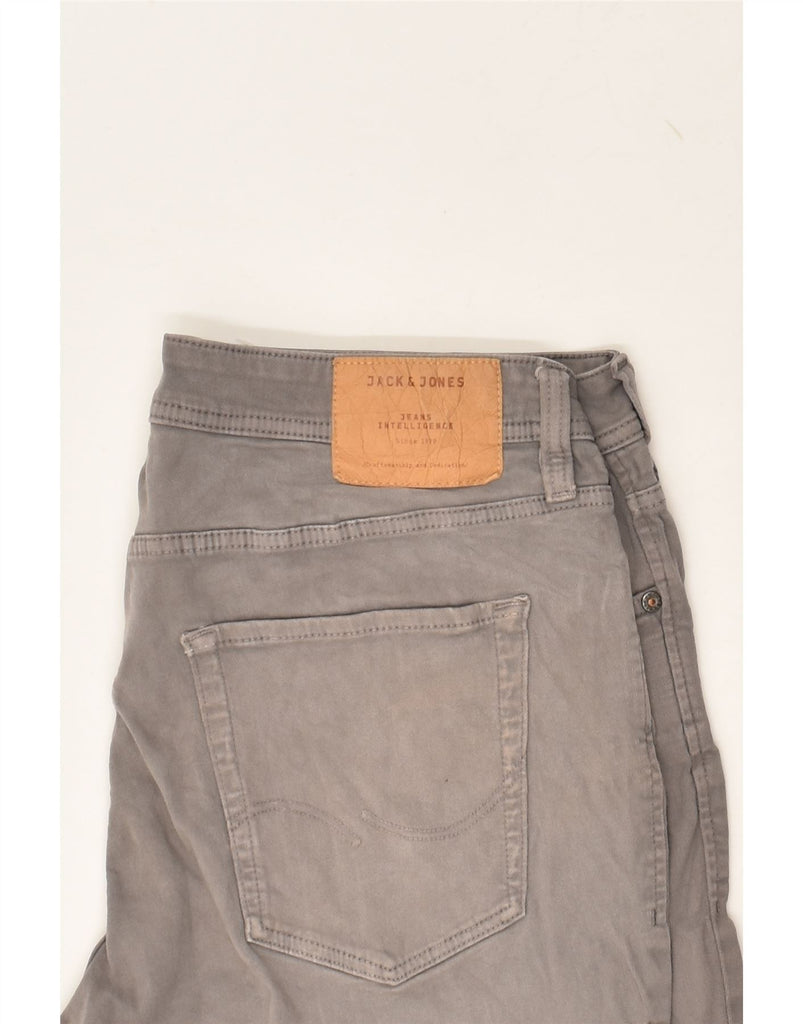 JACK & JONES Mens Regular Fit Denim Shorts Large W32 Grey Cotton | Vintage Jack & Jones | Thrift | Second-Hand Jack & Jones | Used Clothing | Messina Hembry 