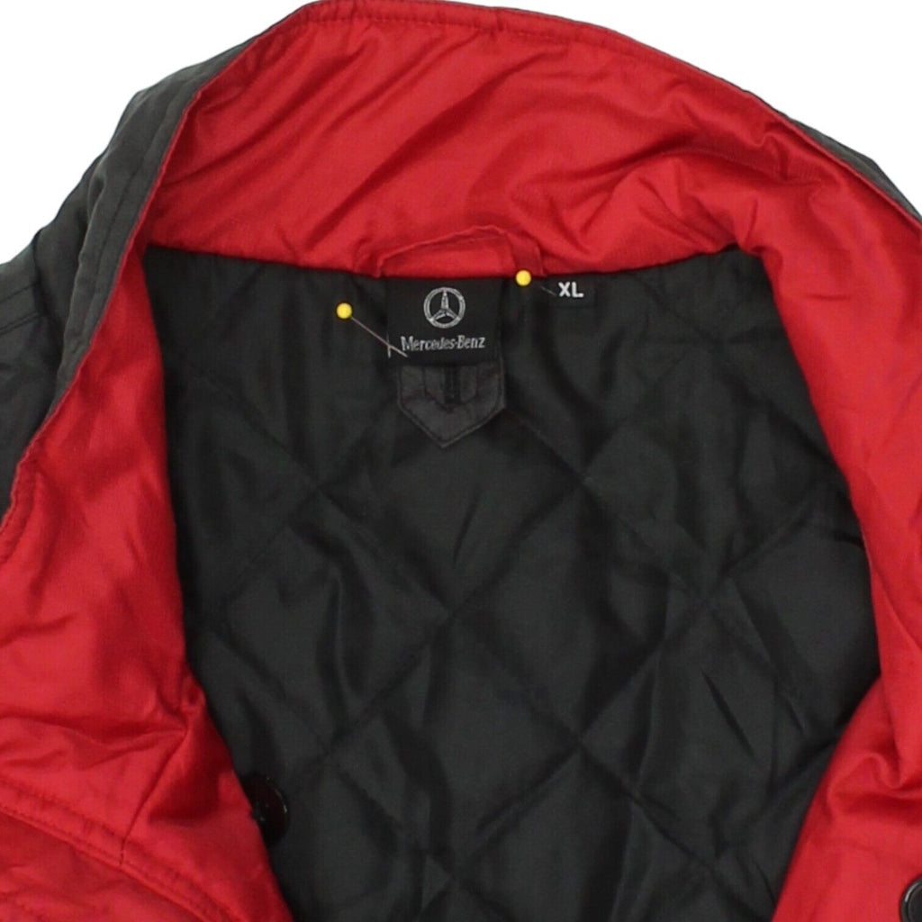 Mercedes Benz Mens Red Black Long Quilted Racing Jacket | Motorsports VTG | Vintage Messina Hembry | Thrift | Second-Hand Messina Hembry | Used Clothing | Messina Hembry 
