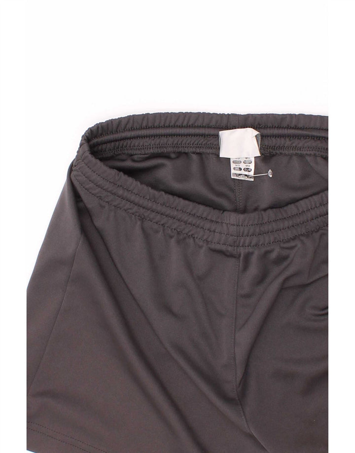 Umbro Boys Sport Shorts 9-10 Years Medium Grey