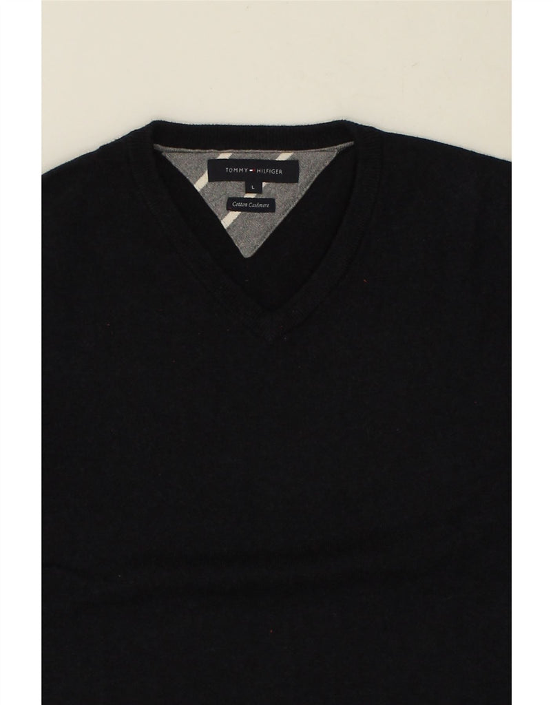 TOMMY HILFIGER Mens V-Neck Jumper Sweater Large Navy Blue Cotton | Vintage Tommy Hilfiger | Thrift | Second-Hand Tommy Hilfiger | Used Clothing | Messina Hembry 