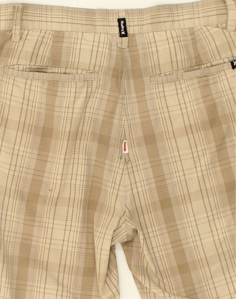 HURLEY Mens Chino Shorts W30 Medium Beige Check Cotton | Vintage Hurley | Thrift | Second-Hand Hurley | Used Clothing | Messina Hembry 