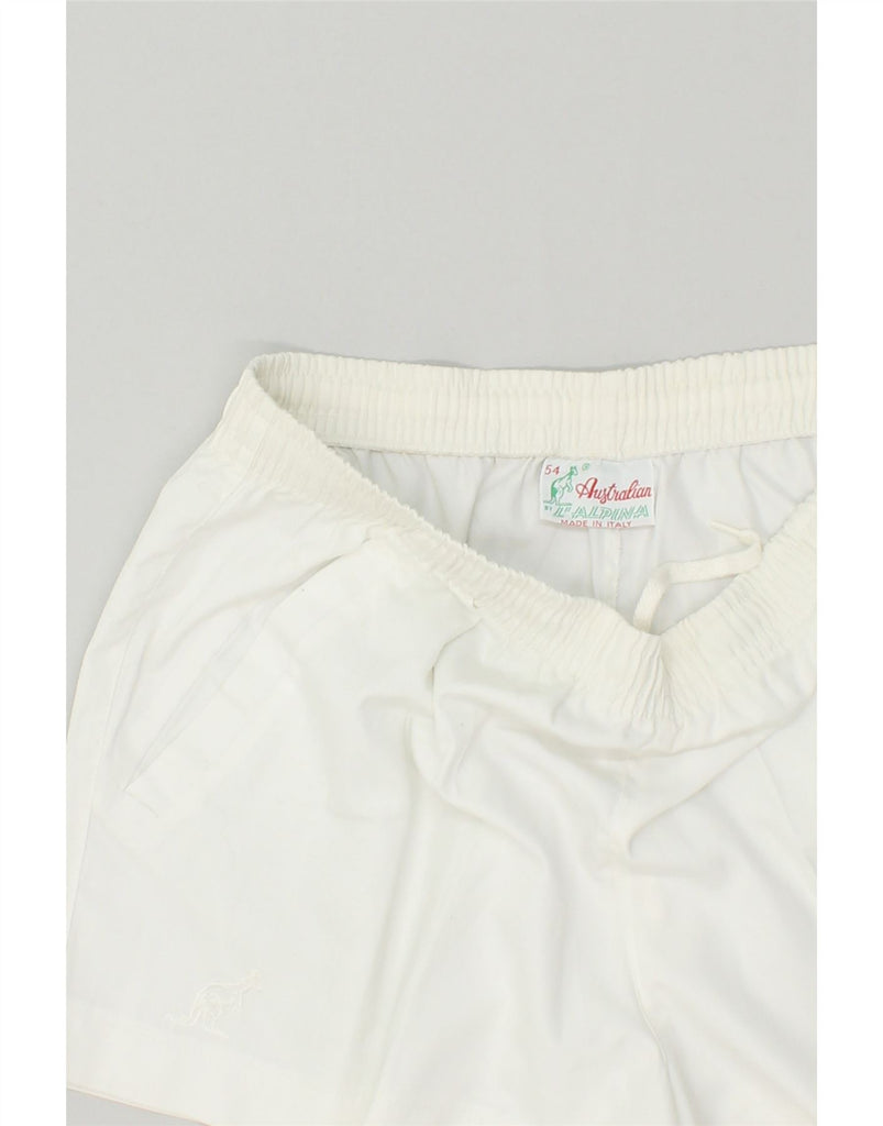 AUSTRALIAN L'ALPINA Mens Sport Shorts IT 54 XL White | Vintage AUSTRALIAN L'ALPINA | Thrift | Second-Hand AUSTRALIAN L'ALPINA | Used Clothing | Messina Hembry 