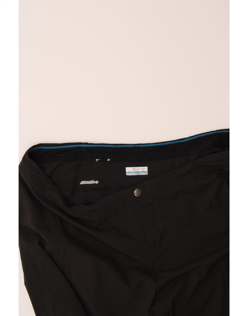 COLUMBIA Womens Capri Trousers US 18 2XL W40  L20 Black Nylon Vintage Columbia and Second-Hand Columbia from Messina Hembry 
