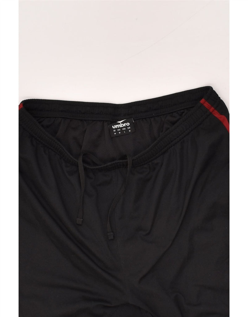 UMBRO Mens Graphic Sport Shorts Medium Black Polyester | Vintage Umbro | Thrift | Second-Hand Umbro | Used Clothing | Messina Hembry 