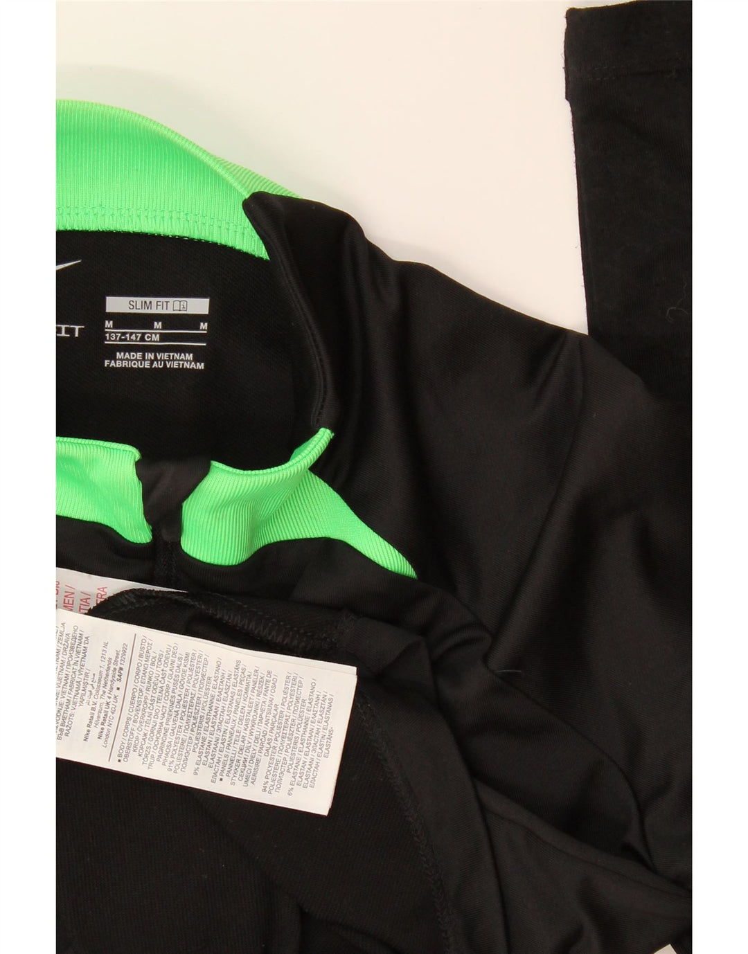 Nike Boys Zip Neck Pullover Tracksuit Top 10-11 Years Medium Black