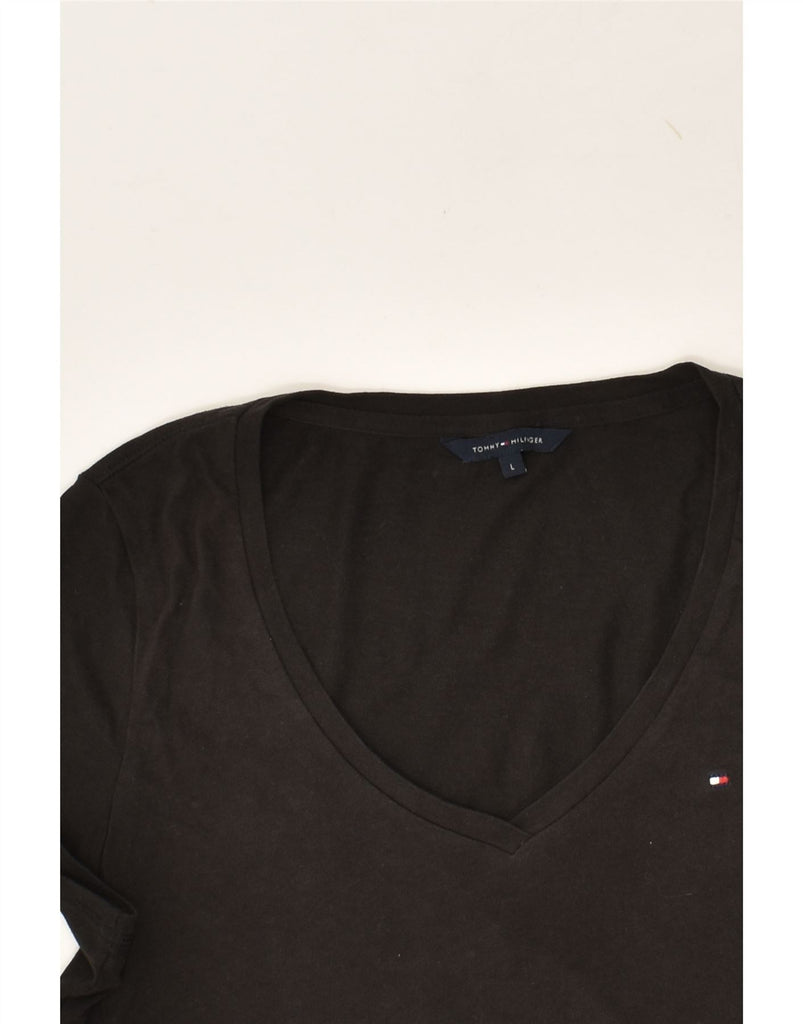 TOMMY HILFIGER Womens T-Shirt Top UK 14 Large Black Cotton | Vintage Tommy Hilfiger | Thrift | Second-Hand Tommy Hilfiger | Used Clothing | Messina Hembry 