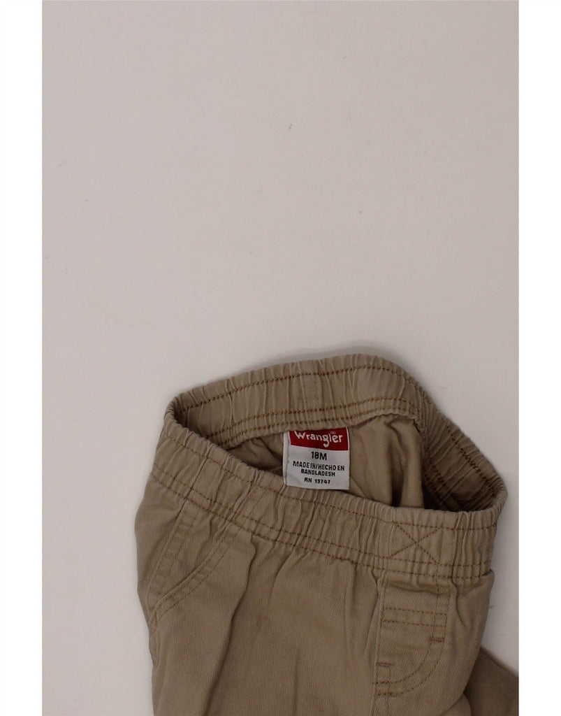 WRANGLER Baby Boys Joggers Chino Shorts 12-18 Months W18 L10 Beige Cotton Vintage Wrangler and Second-Hand Wrangler from Messina Hembry 