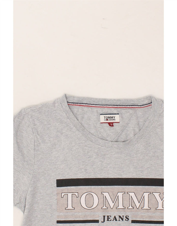 TOMMY HILFIGER Mens Graphic T-Shirt Top Small Grey Cotton Vintage Tommy Hilfiger and Second-Hand Tommy Hilfiger from Messina Hembry 