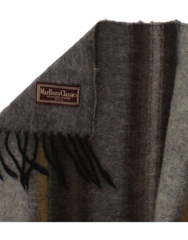 MARLBORO CLASSICS Mens Rectangle Scarf One Size Grey Striped | Vintage Marlboro Classics | Thrift | Second-Hand Marlboro Classics | Used Clothing | Messina Hembry 