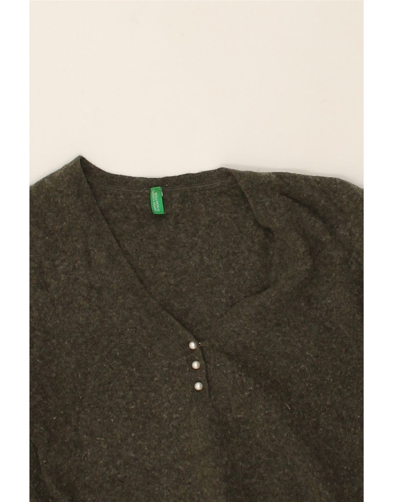 BENETTON Womens V-Neck Jumper Sweater UK 12 Medium Khaki Wool | Vintage Benetton | Thrift | Second-Hand Benetton | Used Clothing | Messina Hembry 