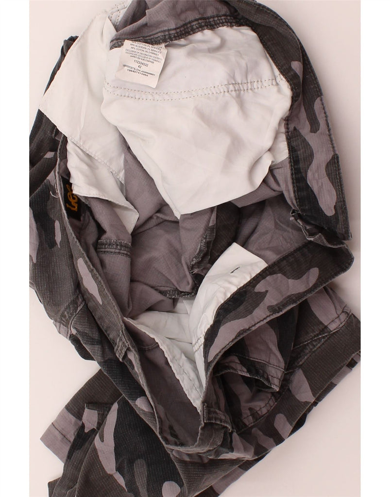 LEE Mens Cargo Shorts W42 2XL  Grey Camouflage Cotton Vintage Lee and Second-Hand Lee from Messina Hembry 