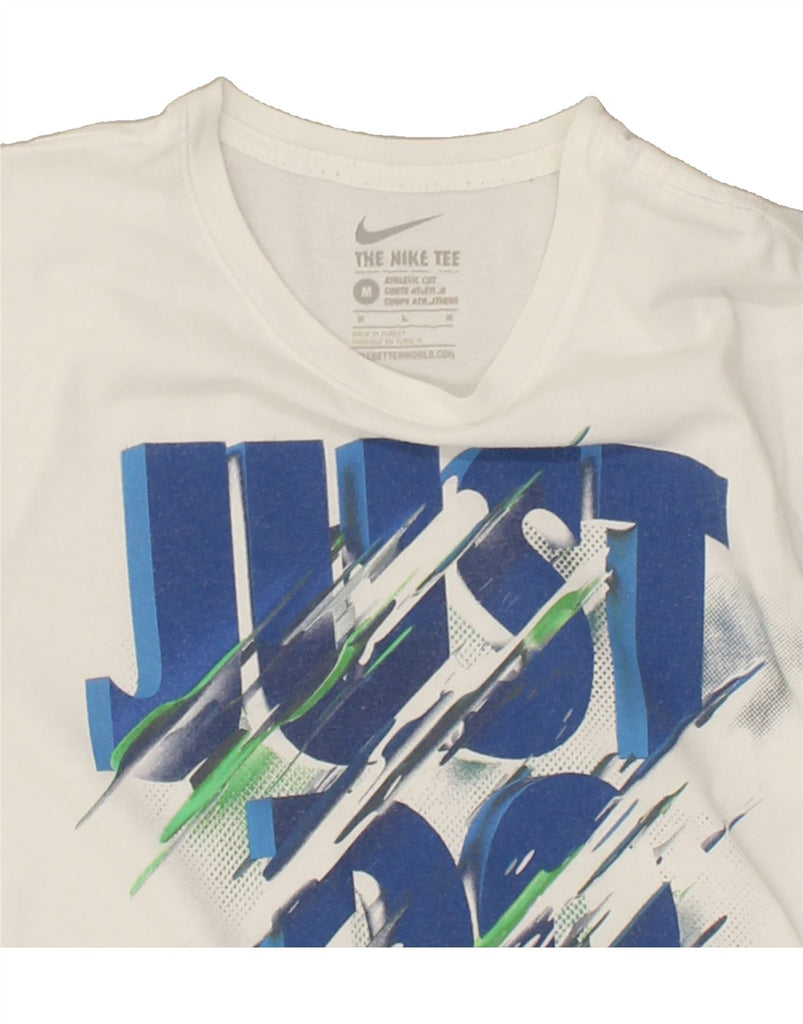 NIKE Mens Athletic Cut Graphic T-Shirt Top Medium White Cotton | Vintage Nike | Thrift | Second-Hand Nike | Used Clothing | Messina Hembry 