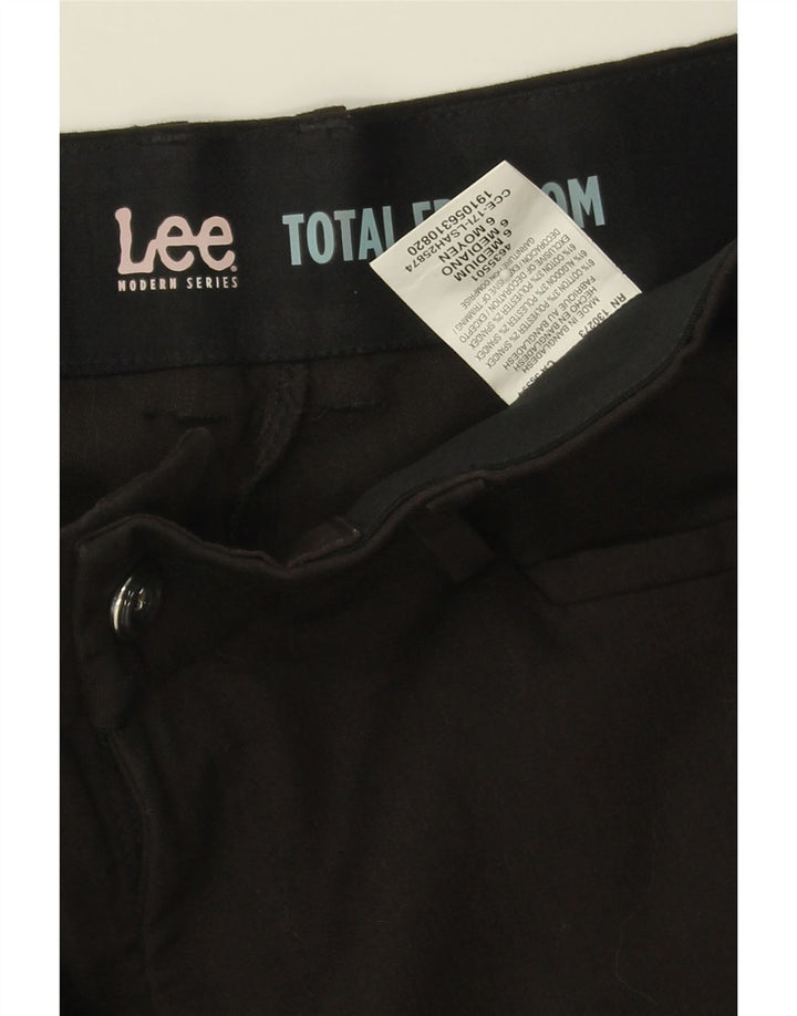 LEE Womens Total Freedom Casual Trousers US 6 Medium W30 L33 Brown Vintage Lee and Second-Hand Lee from Messina Hembry 