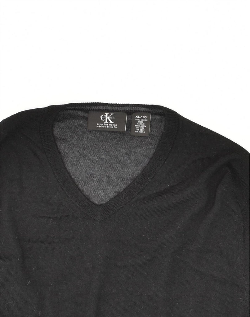 CALVIN KLEIN Mens V-Neck Jumper Sweater XL Black Merino Wool | Vintage Calvin Klein | Thrift | Second-Hand Calvin Klein | Used Clothing | Messina Hembry 