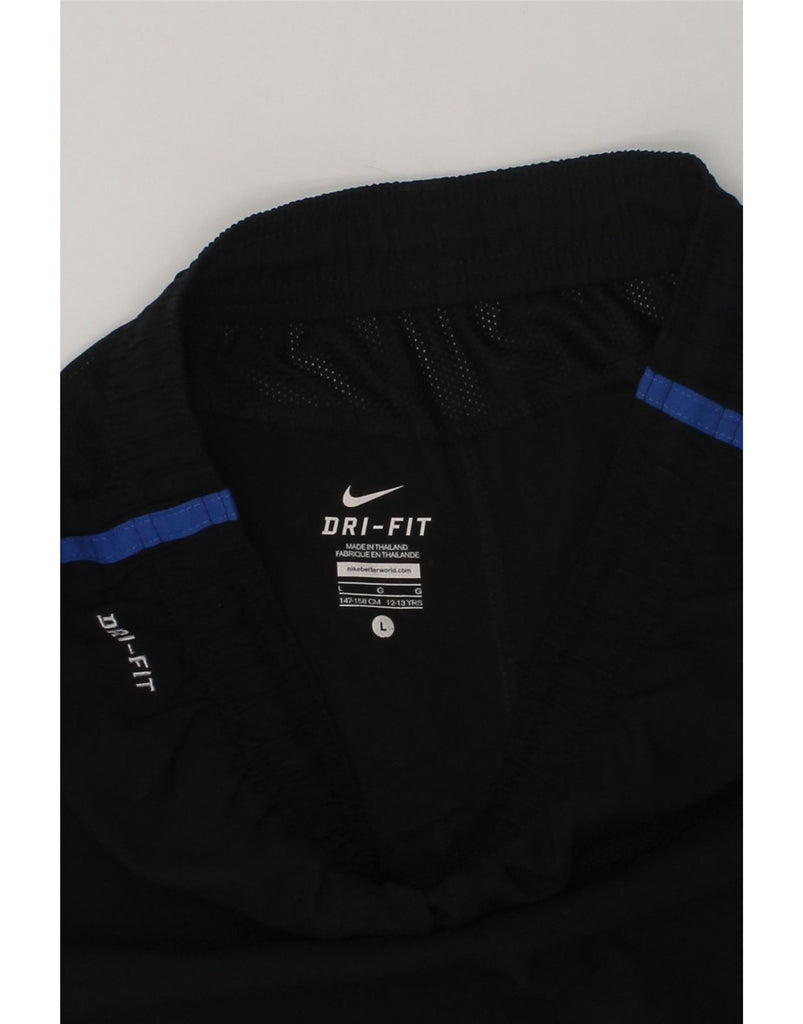 NIKE Boys Dri Fit Sport Shorts 12-13 Years Black | Vintage Nike | Thrift | Second-Hand Nike | Used Clothing | Messina Hembry 