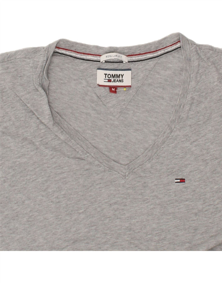 TOMMY HILFIGER Mens T-Shirt Top Medium Grey Vintage Tommy Hilfiger and Second-Hand Tommy Hilfiger from Messina Hembry 