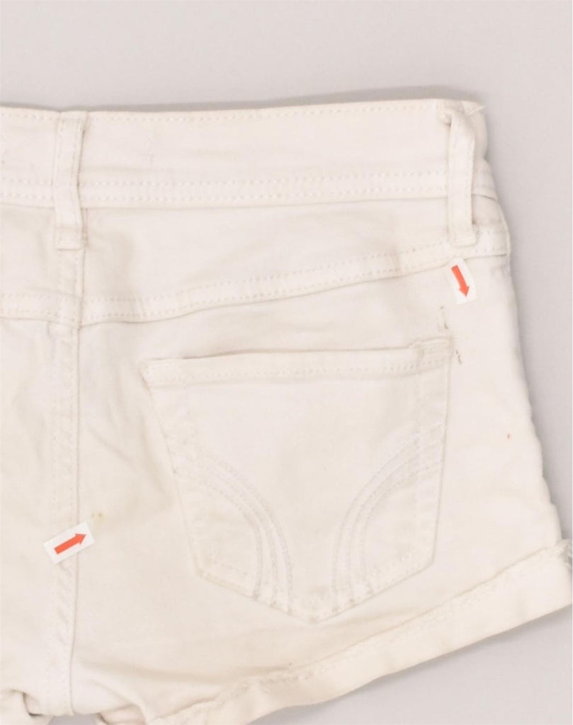 HOLLISTER Womens Denim Hot Pants US 00 2XS W28 Off White Cotton | Vintage Hollister | Thrift | Second-Hand Hollister | Used Clothing | Messina Hembry 