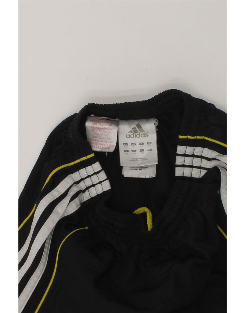 ADIDAS Boys Graphic Tracksuit Trousers Joggers 9-10 Years Black Polyester | Vintage Adidas | Thrift | Second-Hand Adidas | Used Clothing | Messina Hembry 