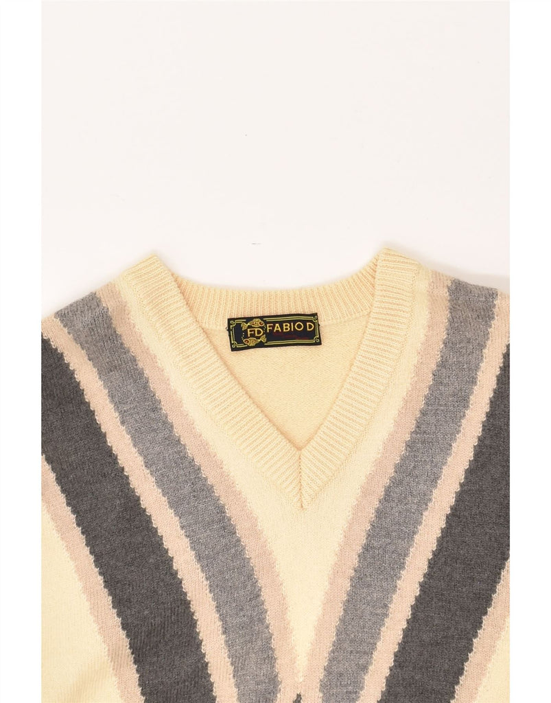 VINTAGE Womens V-Neck Jumper Sweater UK 14 Medium Beige Geometric | Vintage Vintage | Thrift | Second-Hand Vintage | Used Clothing | Messina Hembry 