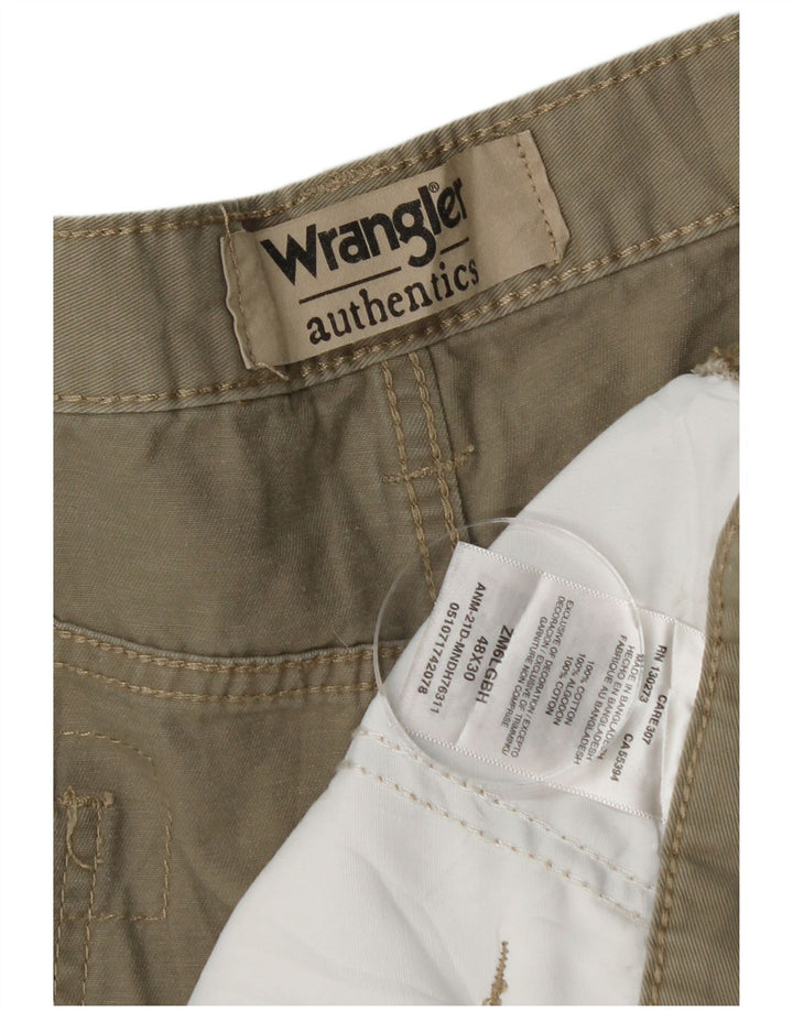 WRANGLER Mens Authentic Straight Cargo Trousers W48 L30  Khaki Cotton