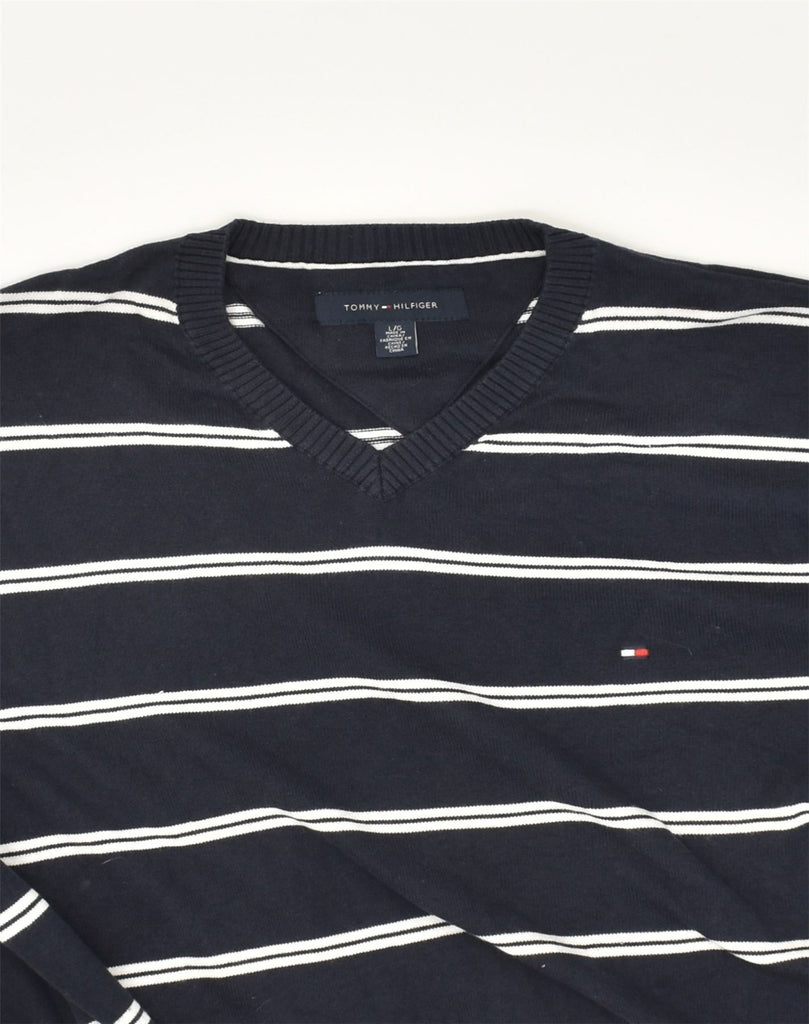 TOMMY HILFIGER Mens V-Neck Jumper Sweater Large Navy Blue Striped Cotton | Vintage Tommy Hilfiger | Thrift | Second-Hand Tommy Hilfiger | Used Clothing | Messina Hembry 