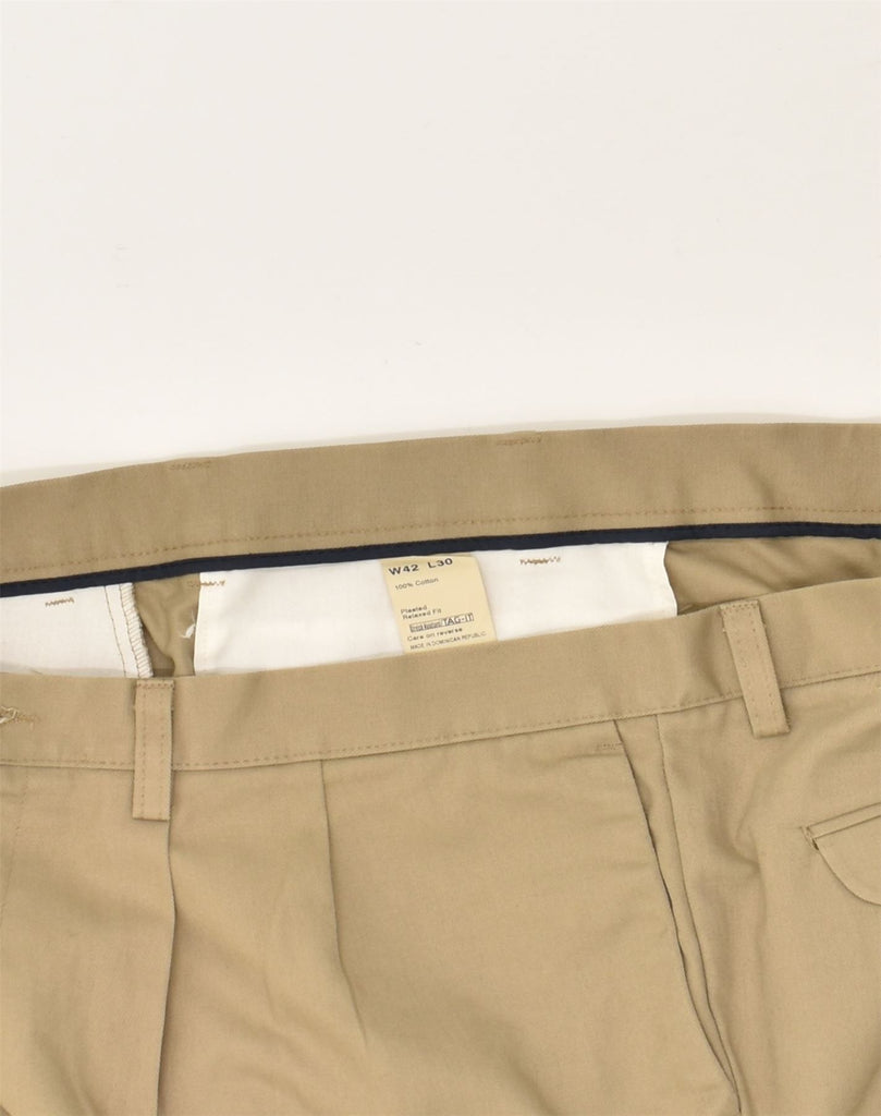 DOCKERS Womens Chino Shorts W42 2XL  Brown Cotton | Vintage Dockers | Thrift | Second-Hand Dockers | Used Clothing | Messina Hembry 