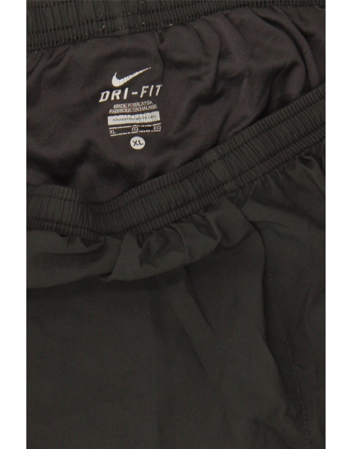 NIKE Womens Sport Shorts UK 18 XL  Black Colourblock Polyester Vintage Nike and Second-Hand Nike from Messina Hembry 