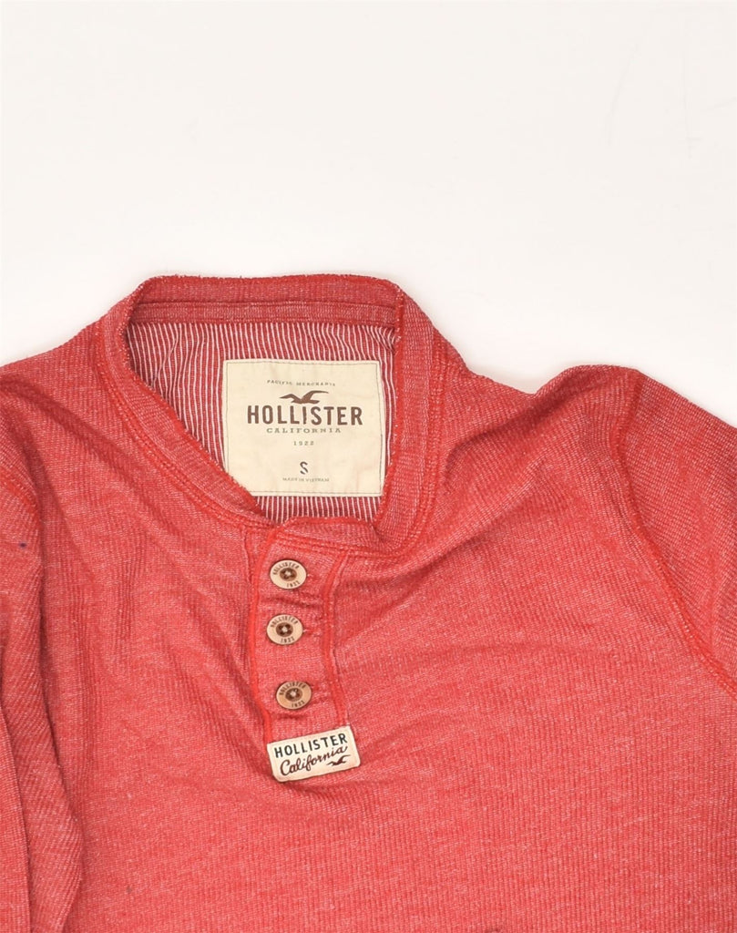 HOLLISTER Mens California Top Long Sleeve Small Red Cotton | Vintage Hollister | Thrift | Second-Hand Hollister | Used Clothing | Messina Hembry 