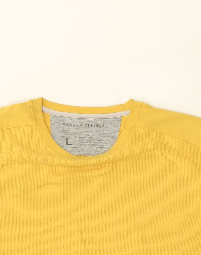 BANANA REPUBLIC Mens T-Shirt Top Large Yellow Cotton | Vintage Banana Republic | Thrift | Second-Hand Banana Republic | Used Clothing | Messina Hembry 