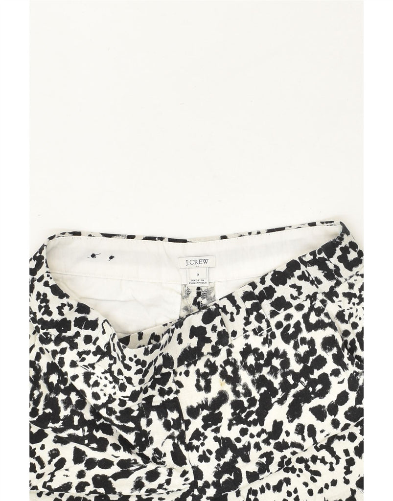 J. CREW Womens Chino Shorts US 0 XS W26 White Animal Print | Vintage J. Crew | Thrift | Second-Hand J. Crew | Used Clothing | Messina Hembry 