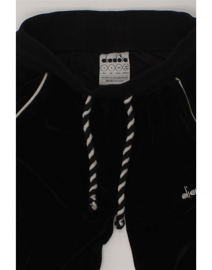 DIADORA Girls Graphic Tracksuit Trousers Joggers 5-6 Years Small Black | Vintage Diadora | Thrift | Second-Hand Diadora | Used Clothing | Messina Hembry 