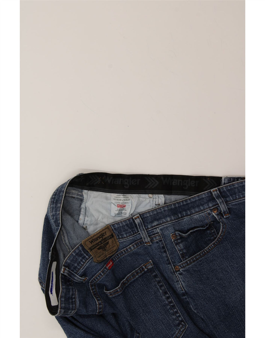 WRANGLER Mens Slim Capri Jeans W48 L22 Blue Cotton Vintage Wrangler and Second-Hand Wrangler from Messina Hembry 