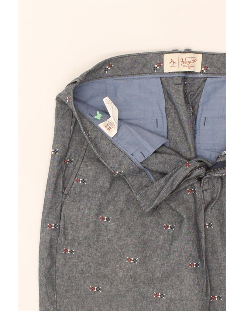 PENGUIN Mens Chino Shorts EU 48 Medium W32 Grey Cotton | Vintage Penguin | Thrift | Second-Hand Penguin | Used Clothing | Messina Hembry 