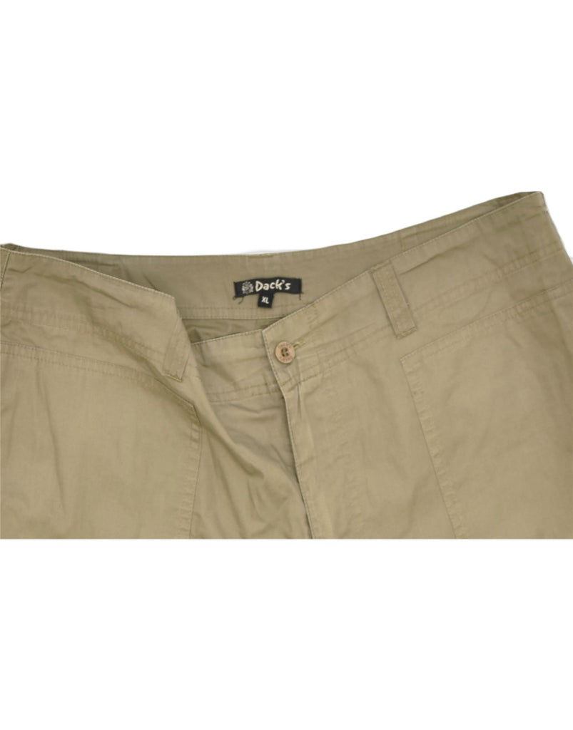 DAKS Mens Cargo Shorts XL Khaki Cotton Classic | Vintage | Thrift | Second-Hand | Used Clothing | Messina Hembry 