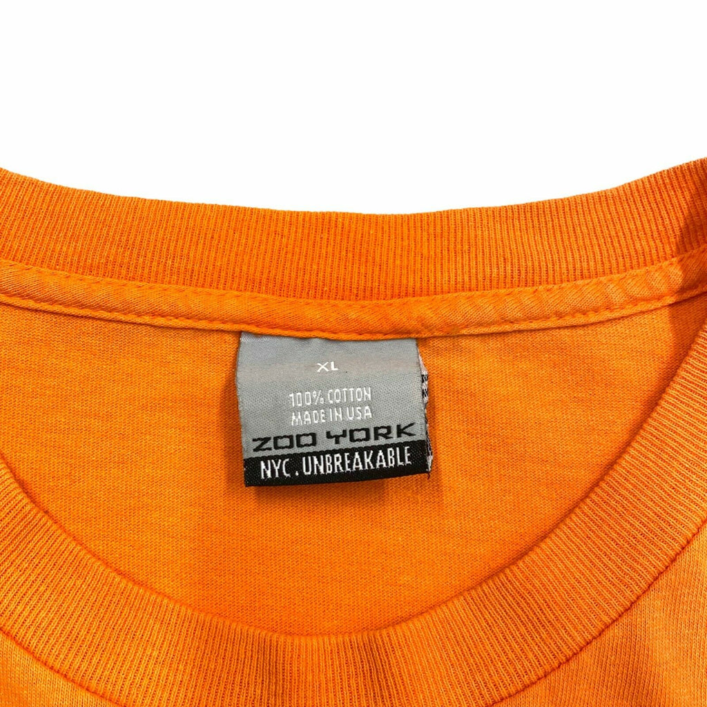 Zoo York Resist Defy Tshirt | Vintage Skateboard Company Street Wear Orange VTG | Vintage Messina Hembry | Thrift | Second-Hand Messina Hembry | Used Clothing | Messina Hembry 