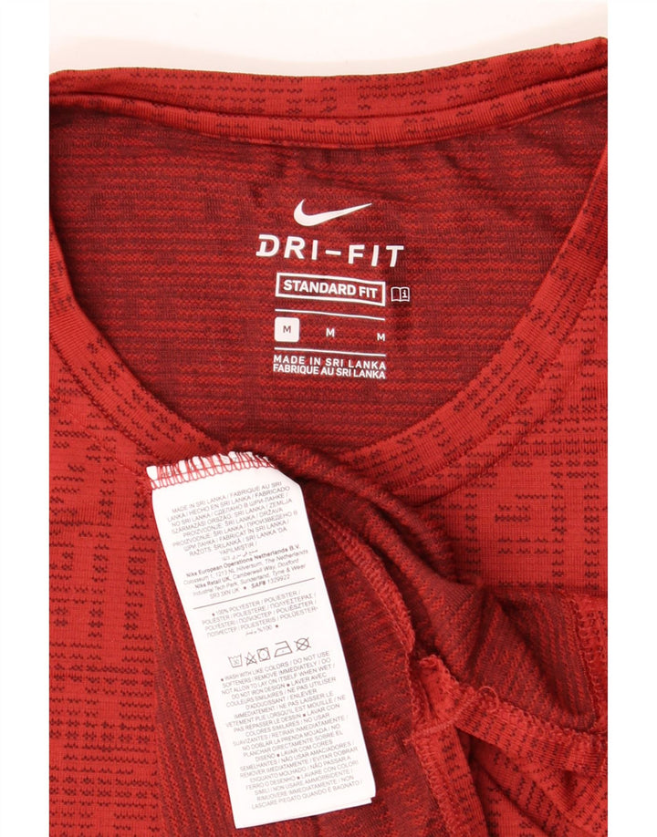 NIKE Mens Dri Fit Standard Fit T-Shirt Top Medium Red Polyester Vintage Nike and Second-Hand Nike from Messina Hembry 