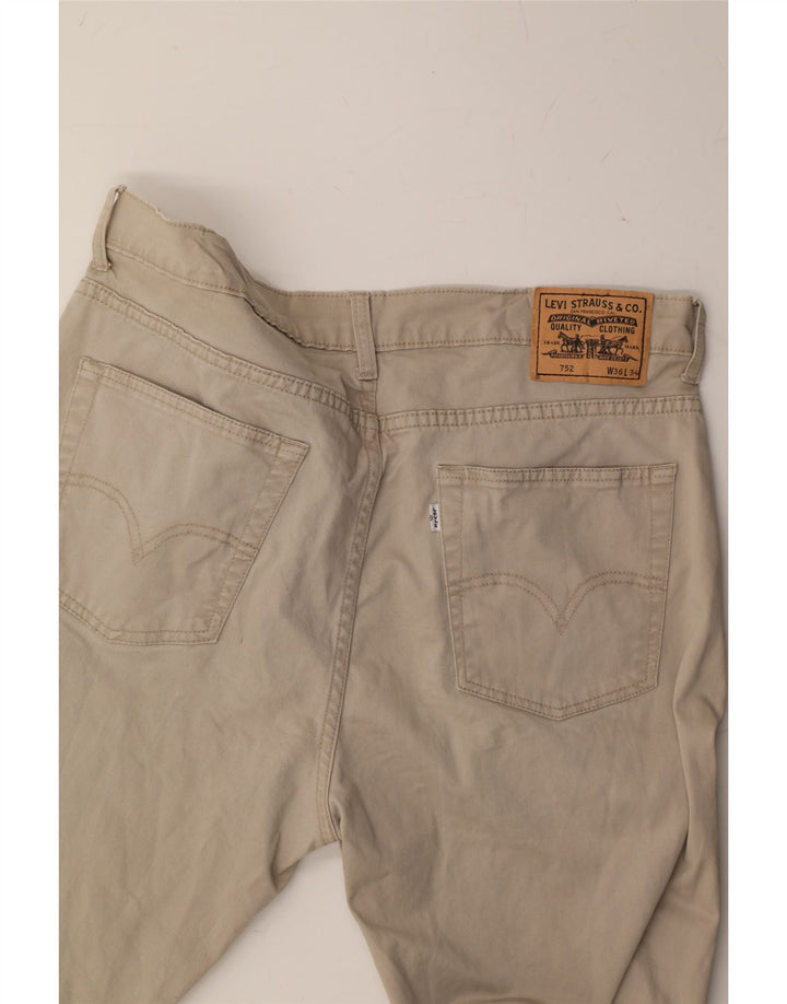 LEVI'S Mens 752 Straight Jeans W36 L29 Beige Cotton Vintage Levi's and Second-Hand Levi's from Messina Hembry 