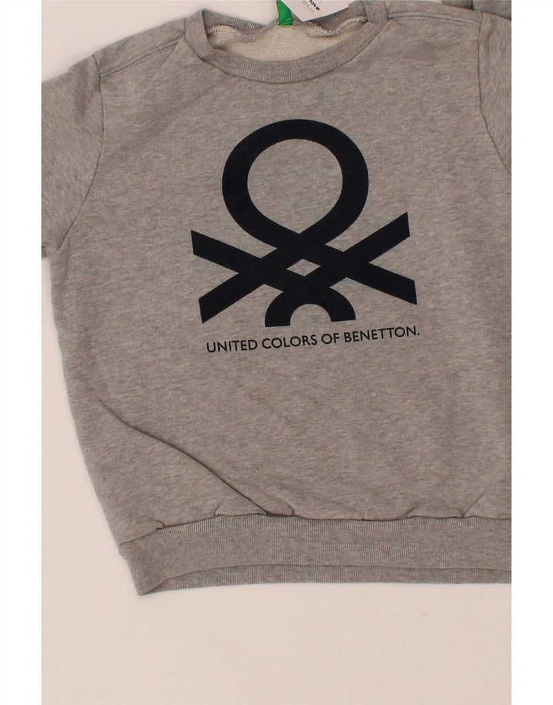 BENETTON Boys Graphic Sweatshirt Jumper 7-8 Years Medium Grey Cotton Vintage Benetton and Second-Hand Benetton from Messina Hembry 