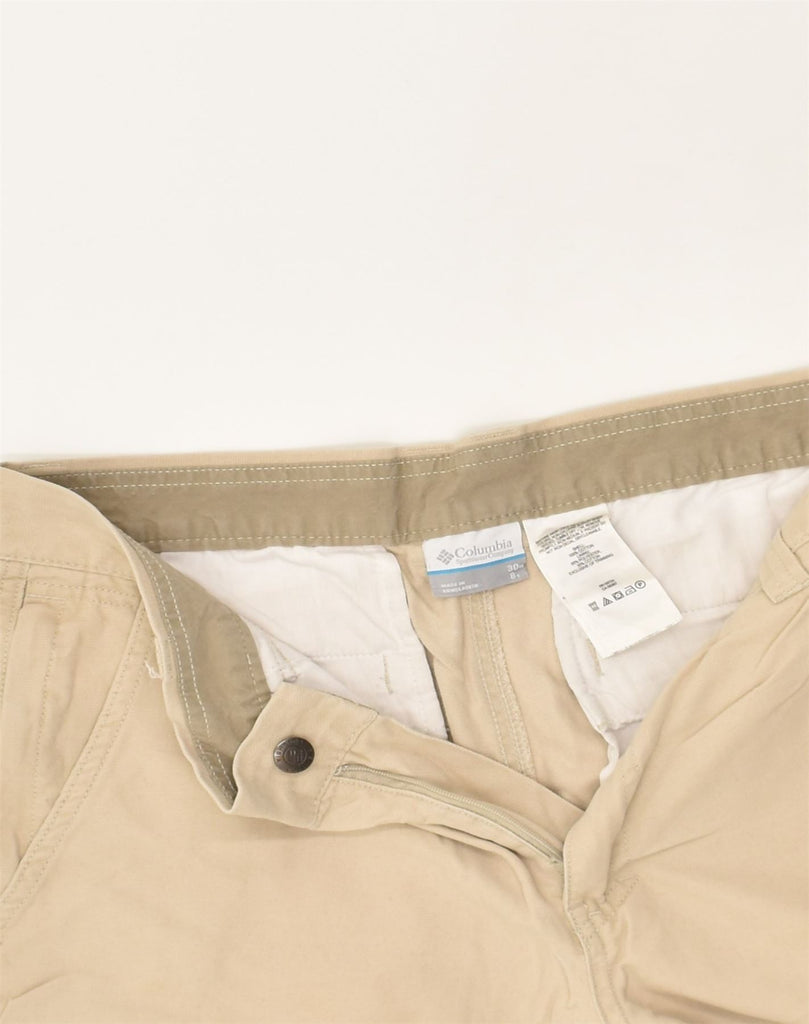 COLUMBIA Mens Chino Shorts W30 Medium  Beige Cotton | Vintage Columbia | Thrift | Second-Hand Columbia | Used Clothing | Messina Hembry 