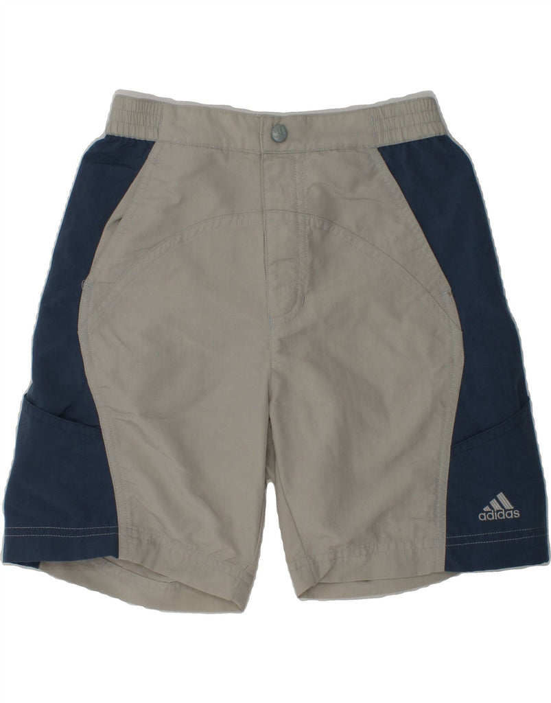 ADIDAS Boys Sport Shorts 7-8 Years Grey Colourblock Polyamide | Vintage Adidas | Thrift | Second-Hand Adidas | Used Clothing | Messina Hembry 