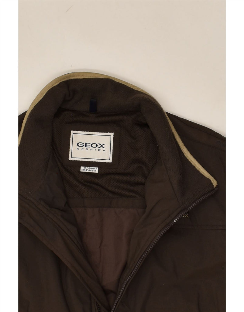 GEOX Mens Bomber Jacket UK 44 2XL Khaki Polyester | Vintage Geox | Thrift | Second-Hand Geox | Used Clothing | Messina Hembry 