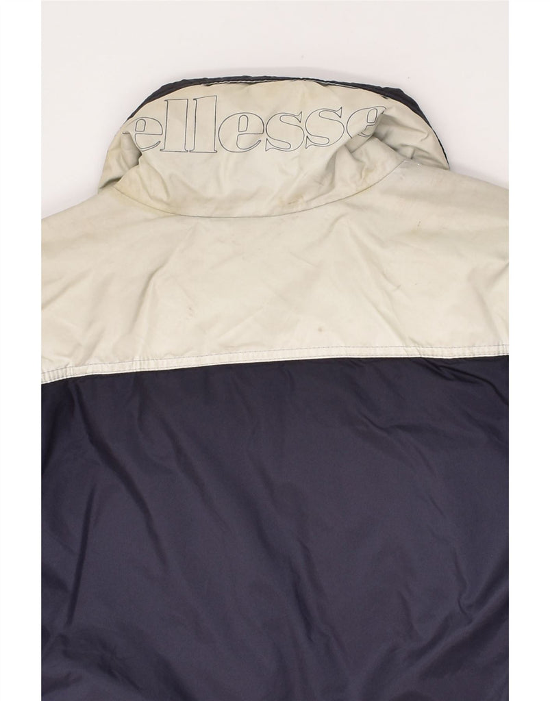 ELLESSE Mens Ski Jacket IT 48 Medium Navy Blue Colourblock Nylon | Vintage Ellesse | Thrift | Second-Hand Ellesse | Used Clothing | Messina Hembry 