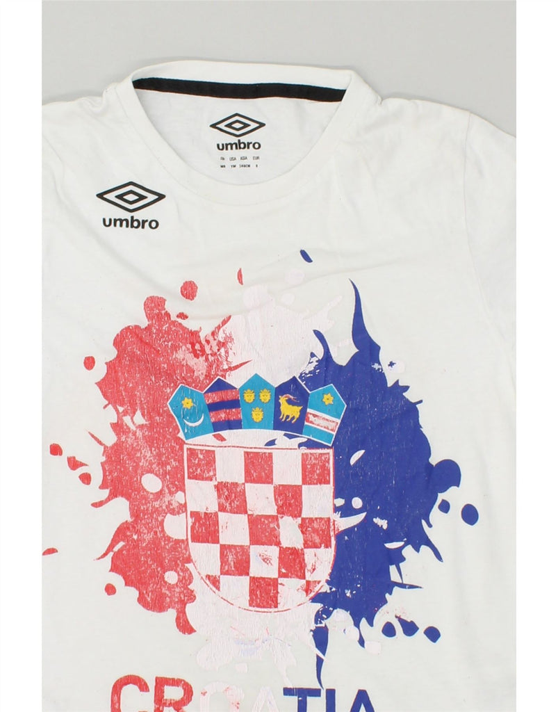 UMBRO Boys Graphic T-Shirt Top 7-8 Years Medium White Cotton | Vintage Umbro | Thrift | Second-Hand Umbro | Used Clothing | Messina Hembry 