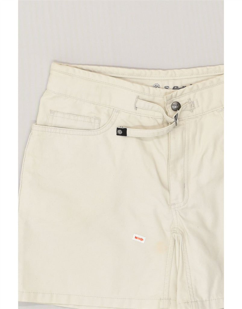 THE NORTH FACE Womens Casual Shorts W30 Medium Off White | Vintage The North Face | Thrift | Second-Hand The North Face | Used Clothing | Messina Hembry 