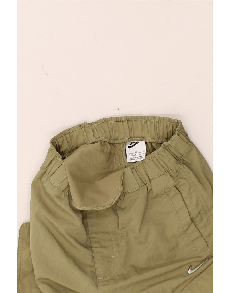 NIKE Boys Cargo Shorts 10-11 Years Medium W28  Khaki Nylon Vintage Nike and Second-Hand Nike from Messina Hembry 