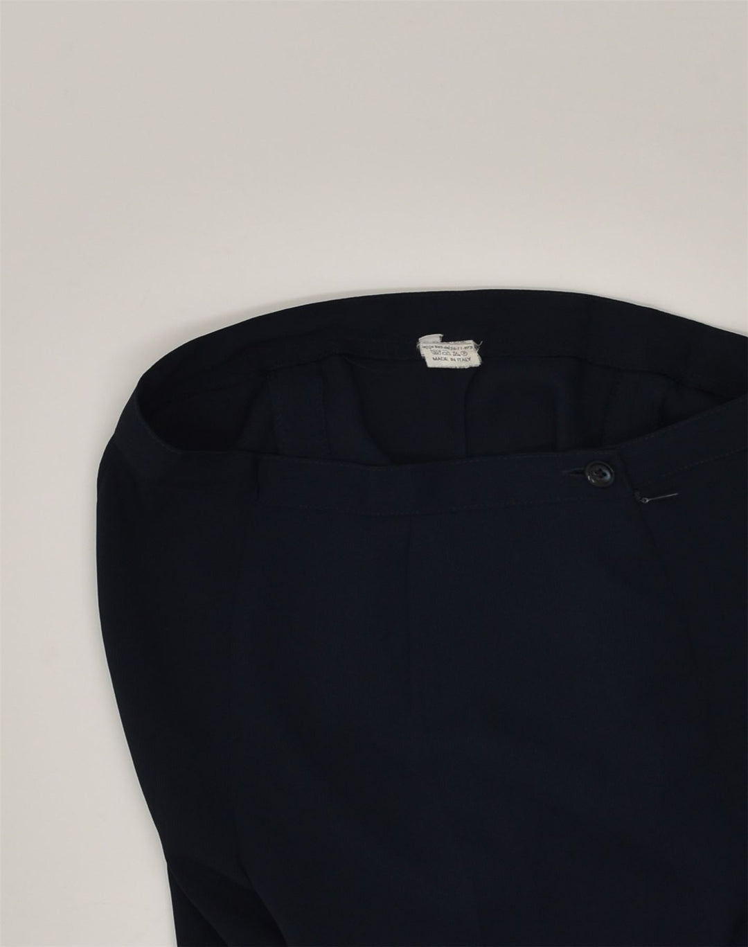 VINTAGE Mens Tapered Cropped Trousers W26 L24 Navy Blue Polyester | Vintage Vintage | Thrift | Second-Hand Vintage | Used Clothing | Messina Hembry 