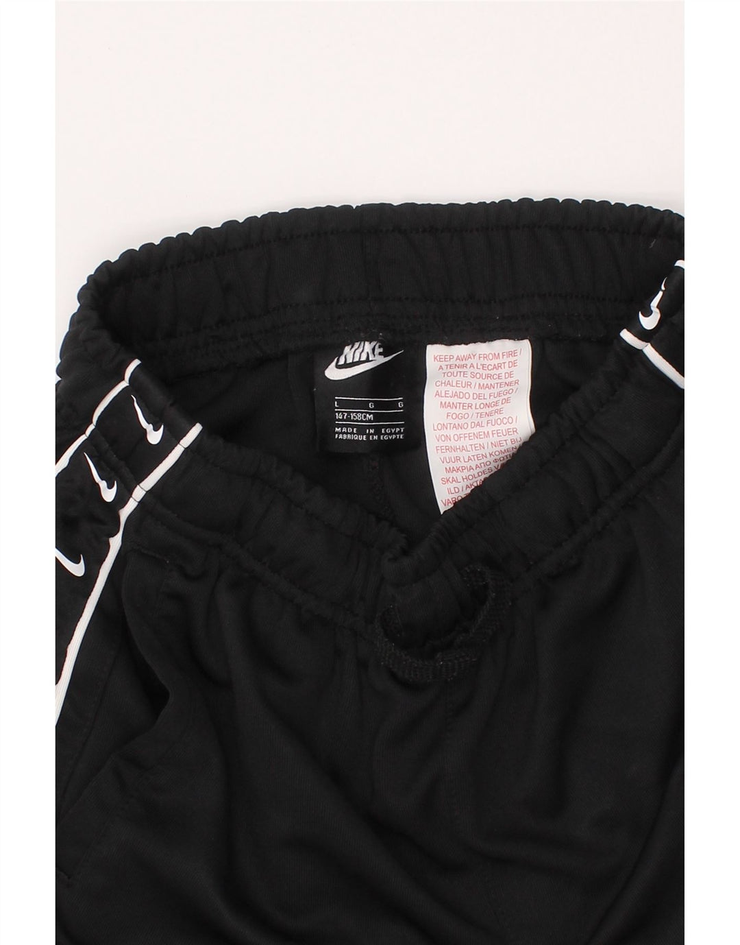 NIKE Boys Graphic Sport Shorts 12-13 Years Large Black Polyester