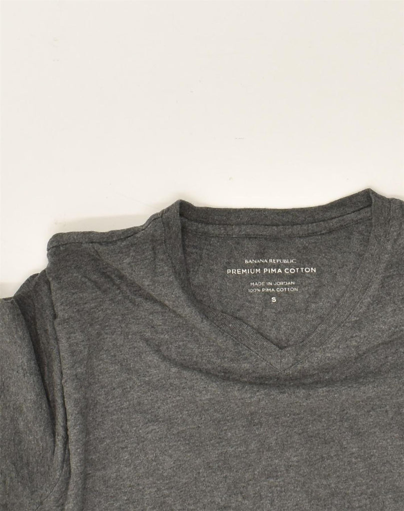 BANANA REPUBLIC Mens T-Shirt Top Small Grey Cotton | Vintage Banana Republic | Thrift | Second-Hand Banana Republic | Used Clothing | Messina Hembry 