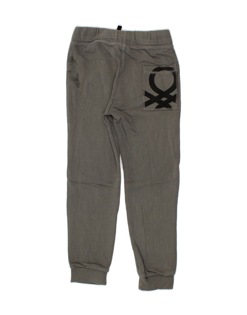 BENETTON Boys Graphic Tracksuit Trousers Joggers 8-9 Years  Large Grey Vintage Benetton and Second-Hand Benetton from Messina Hembry 